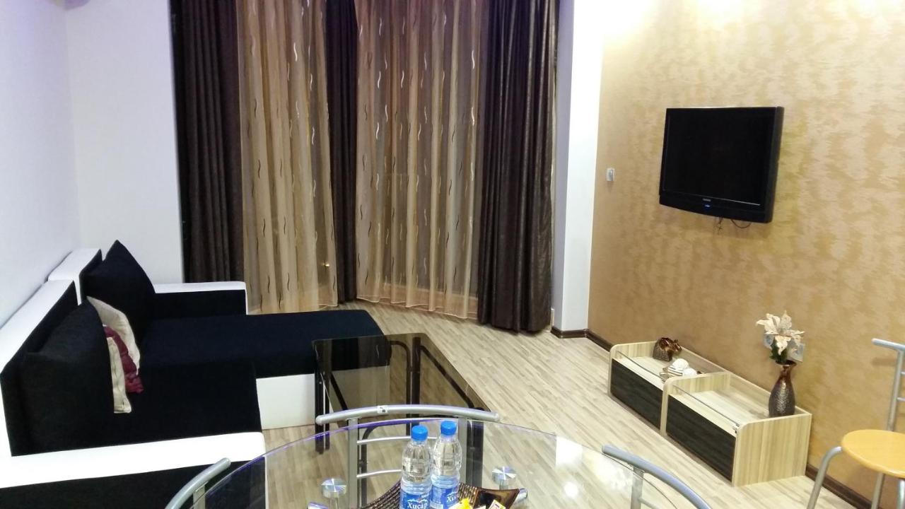 Fantasy Apartaments And Studios Avenue Комплекс Фантазия Хисаря Hisarja Exterior foto